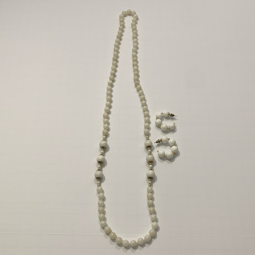 Silver Tone White Beaded Necklace 15” & Earrings